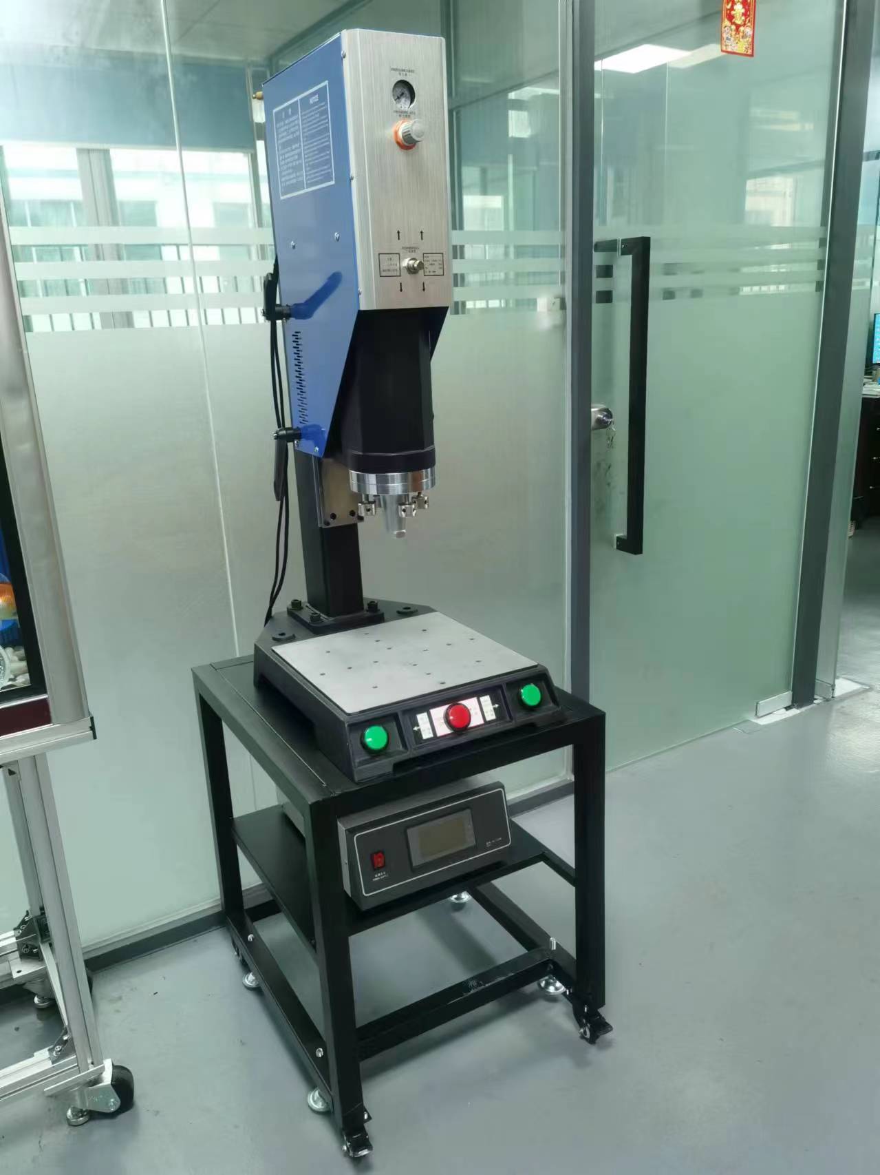 超声波焊接的奇妙之旅：一场趣味小实验