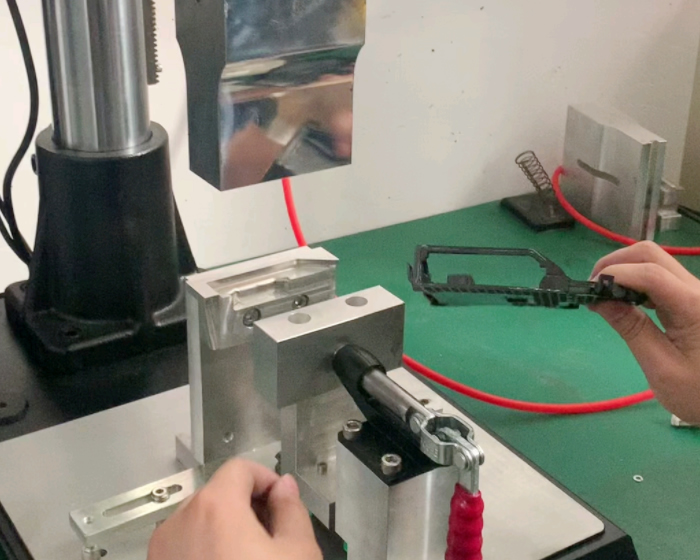 Parameter adjustment of ultrasonic wire harness welding machine